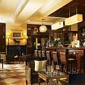 IMG_4423-4_hayfield_manor_bar[1]